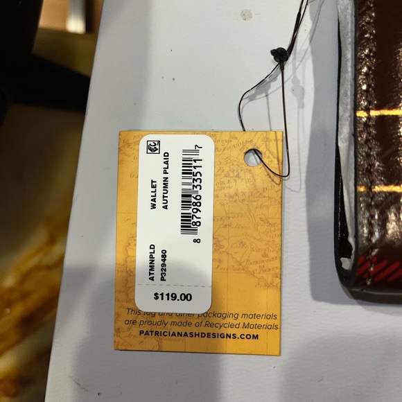 BNWT Patricia Nash Wallet Genuine Leather in Brown and Red Plaid - Picture 2 of 7